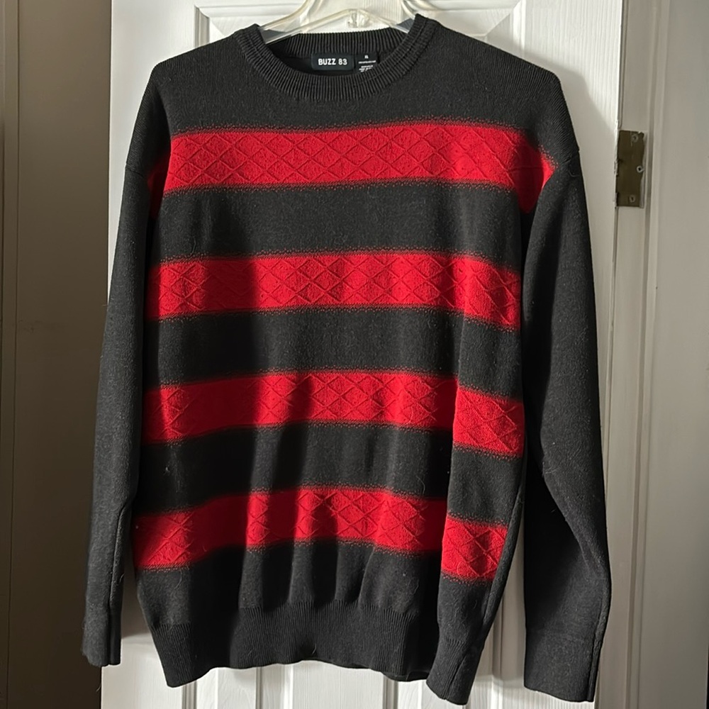 Buzz 83 Men’s Crewneck Sweater
